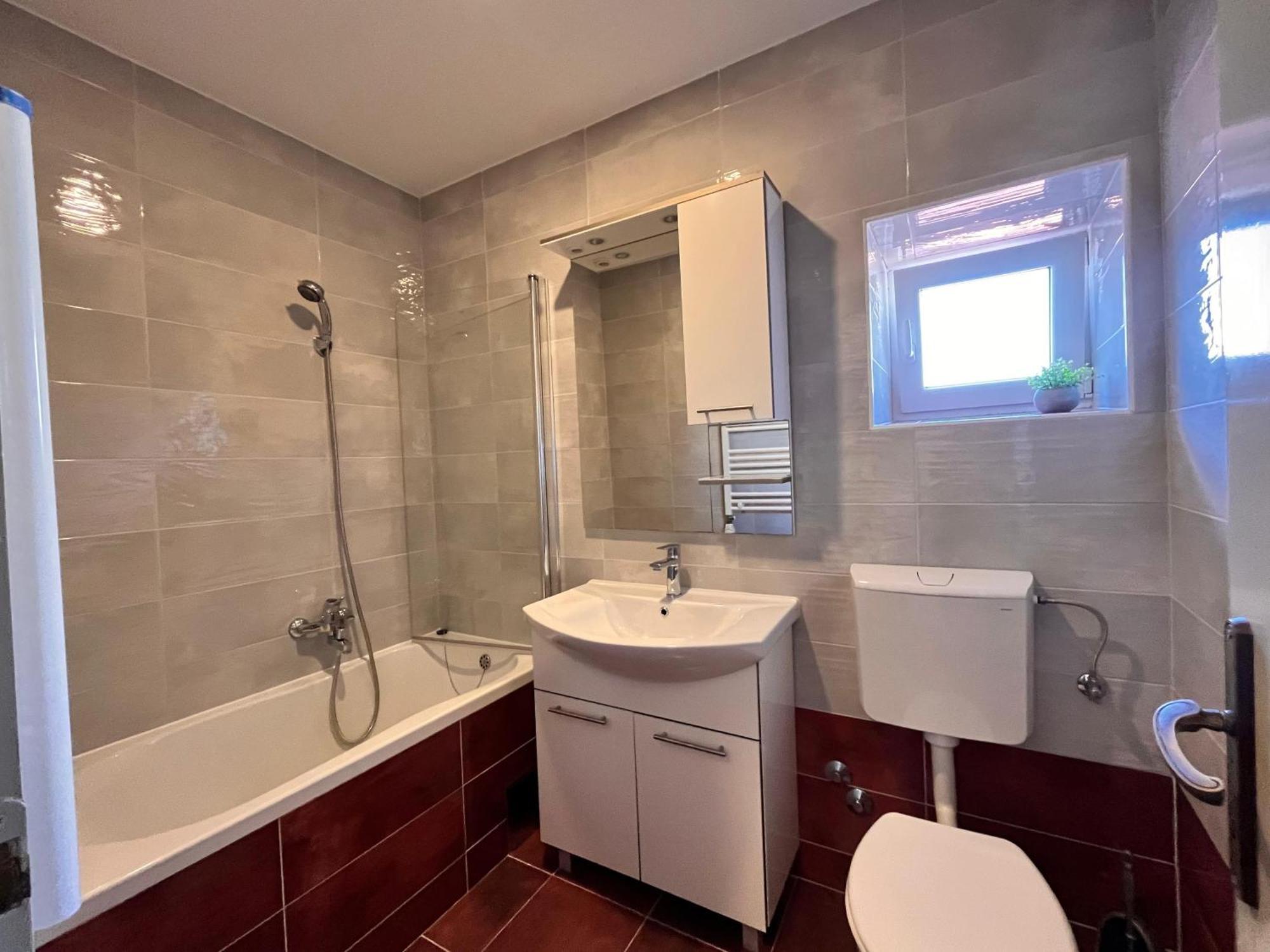 Apartment Oscar มาลีโลชินจ์ ภายนอก รูปภาพ