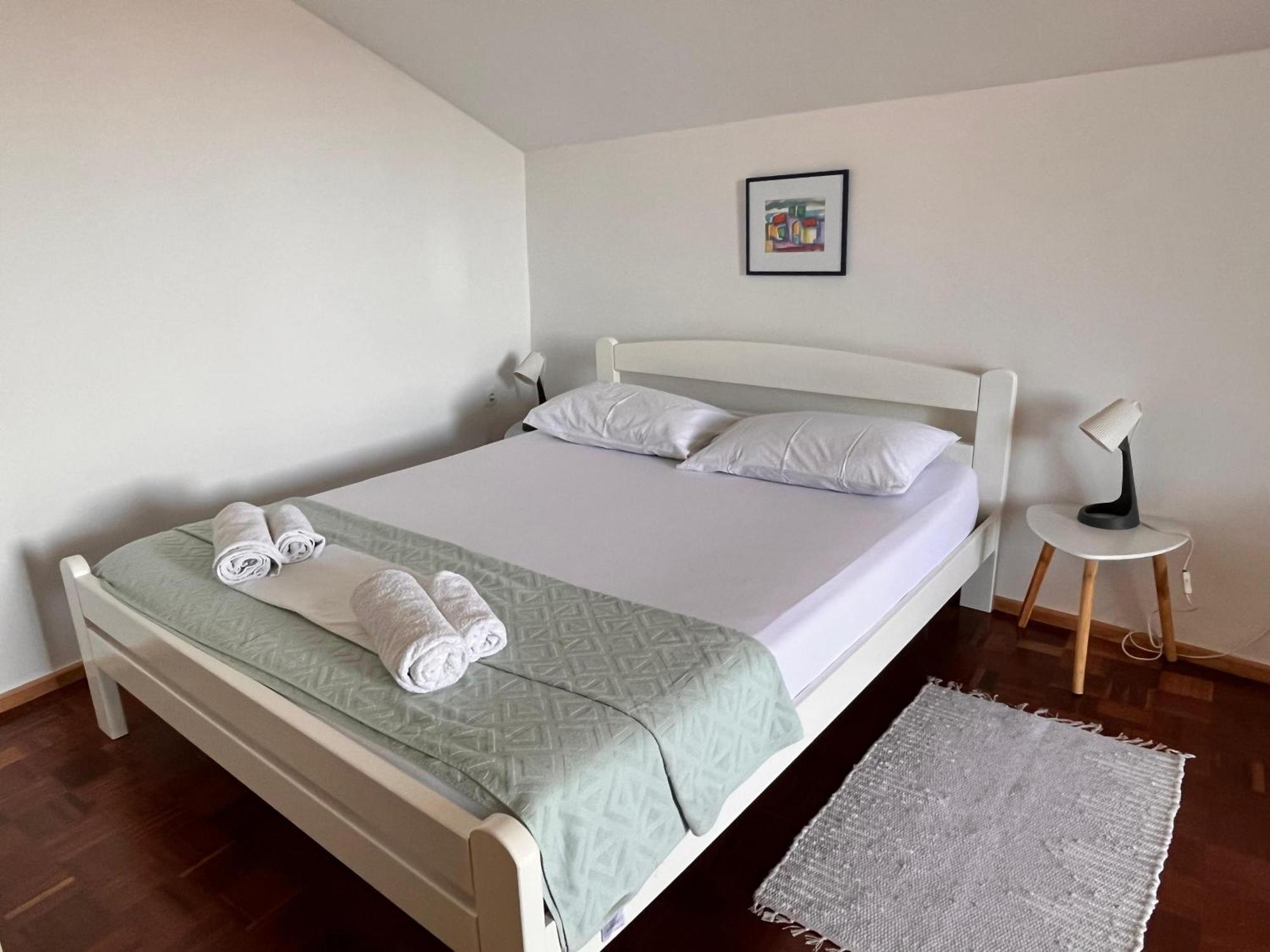 Apartment Oscar มาลีโลชินจ์ ภายนอก รูปภาพ